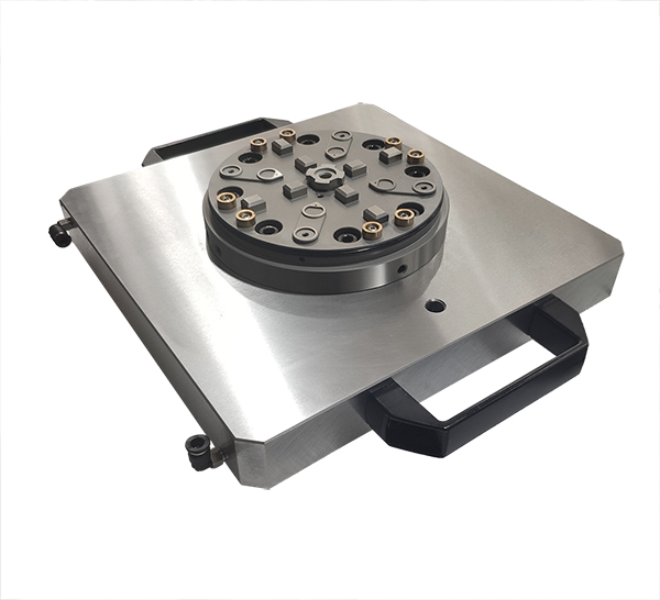 System 3R compatible Table Chuck on UPC Pallet ER-029453 compatible